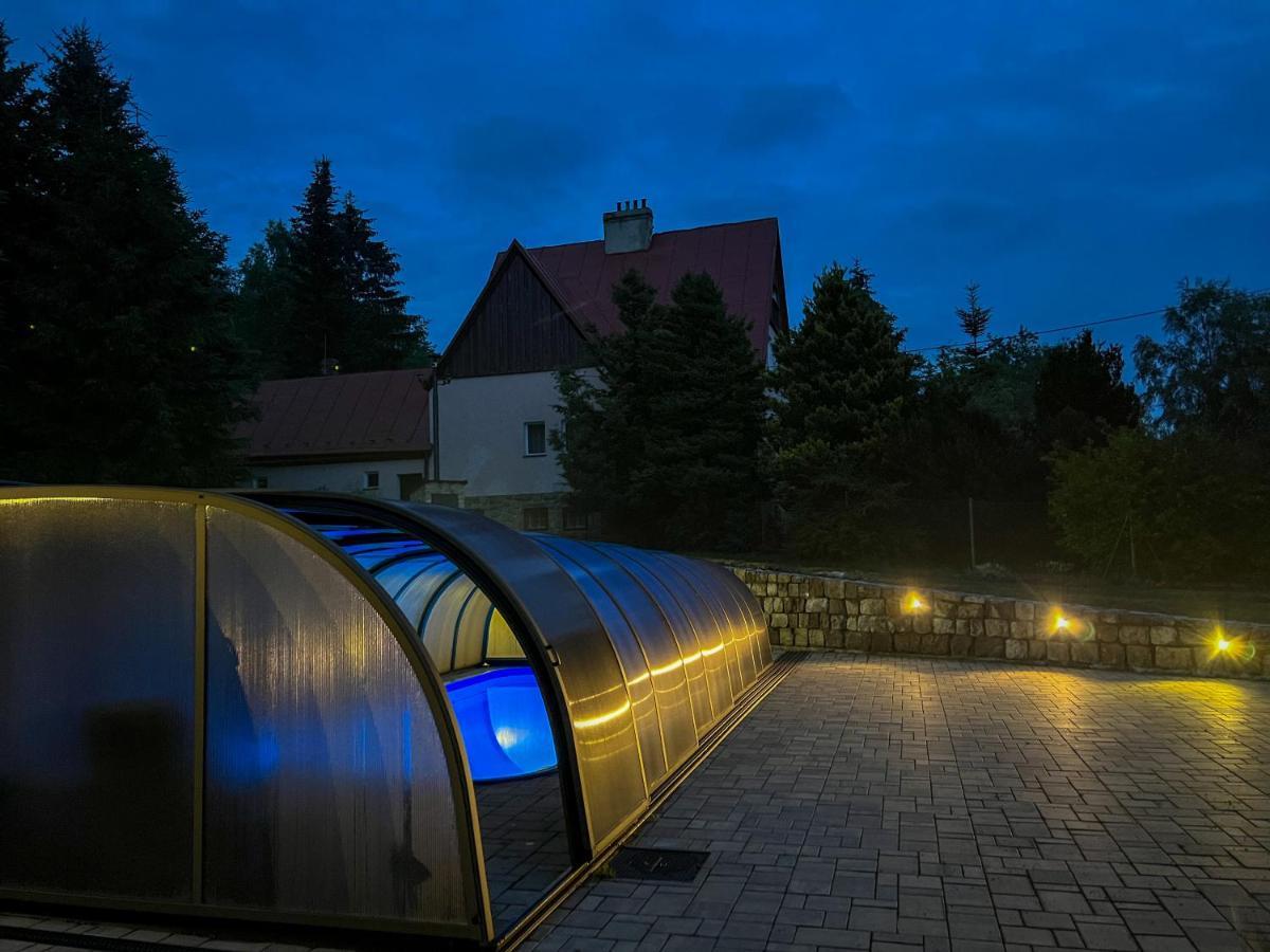 Guest House Luft Sneznik 외부 사진